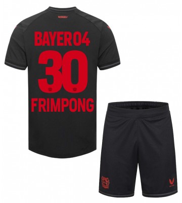 Bayer Leverkusen Jeremie Frimpong #30 Replika Babytøj Hjemmebanesæt Børn 2023-24 Kortærmet (+ Korte bukser)